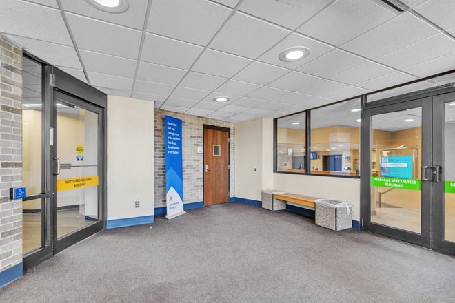 Medical Specialties Building