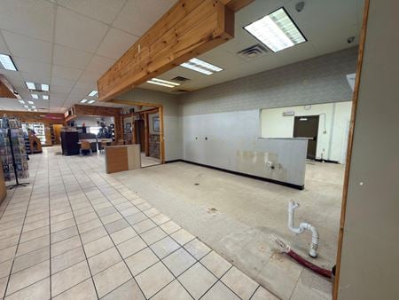 Retail space for Rent at 2460 New York 30 in Mayfield