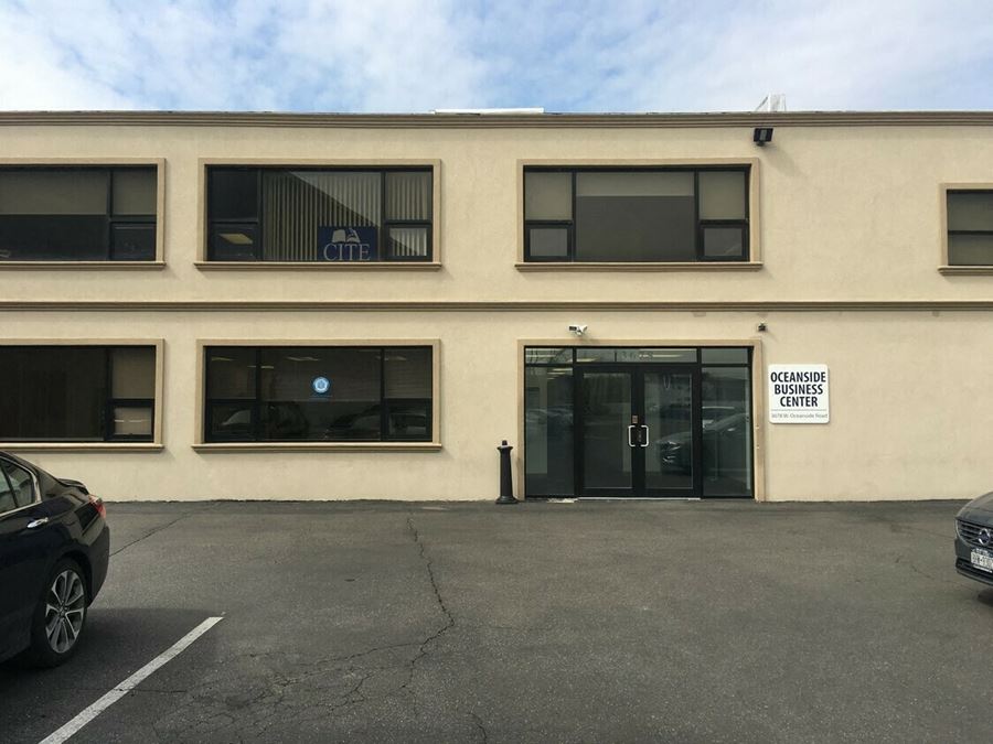 Suites Available / Oceanside Business Center