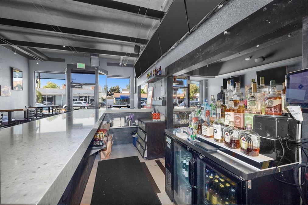Roundin' 3rd + Selva - Two Highly Regarding Long Beach Restaurant