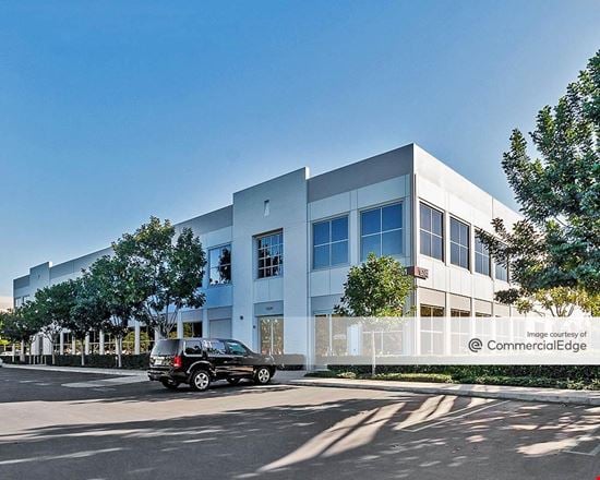 Discovery Business Center - 15241 & 15261 Laguna Canyon Road