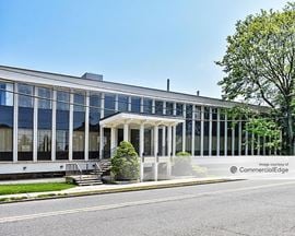 300 Knickerbocker Road