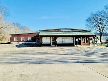 Office space for Sale at 4081 Hwy 7 South in Harrison