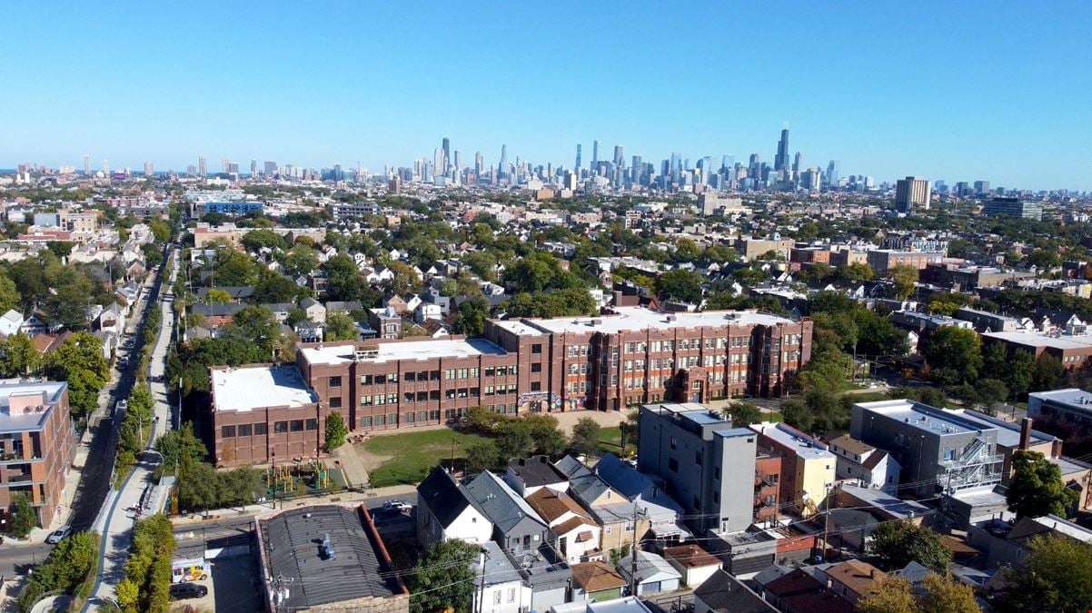 2900 W North Ave