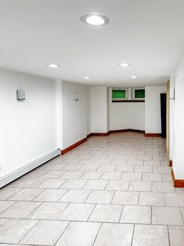 600 SF | 64 7th Avenue | Vanilla Box Office Space with Private Entrance for Lease