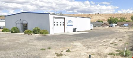 Industrial space for Sale at 1560 Dale Ave in Benton City