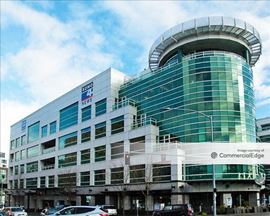 Komo Plaza East