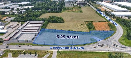 3.25 acres - US-62 (W Hudson Road) and AR-94 (N 8th Street)