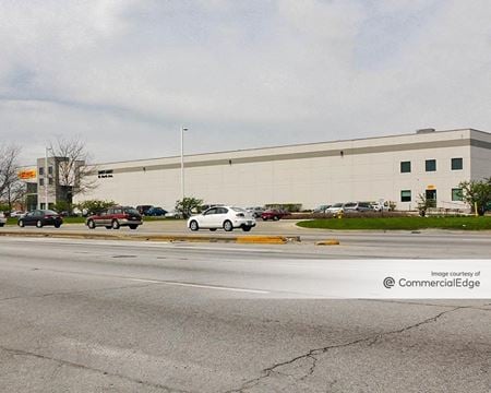 Industrial space for Rent at 2407 West North Avenue in Melrose Park