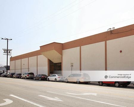 Industrial space for Rent at 8430 Tujunga Ave. in Sun Valley