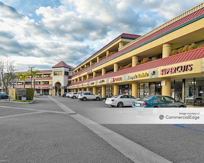 Arcadia Landmark Plaza 411 East Huntington Drive Retail Building