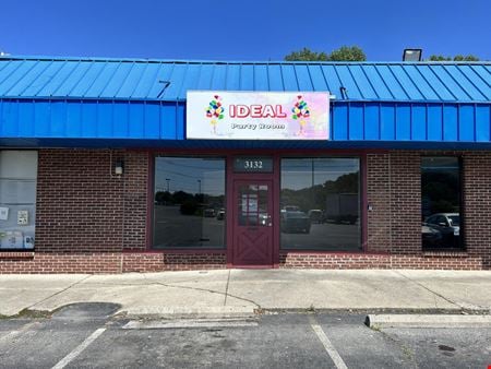 Retail space for Rent at 3132 S Hamilton Rd in Columbus