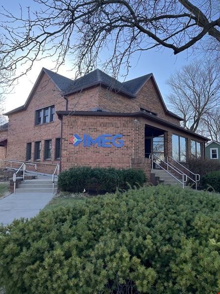 Office space for Sale at 201 S Ann Arbor St in Saline