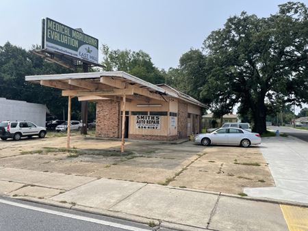 Retail space for Sale at 2421 W Cervantes in Pensacola