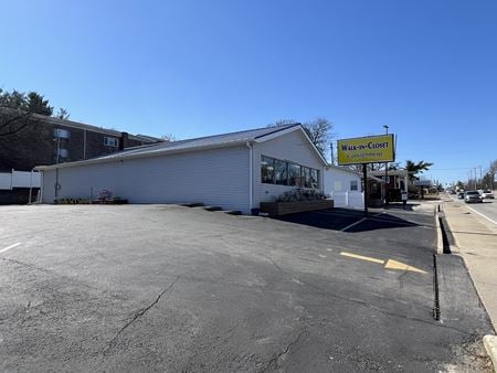 Photo of commercial space at 3207 Dixie Hwy in Erlanger