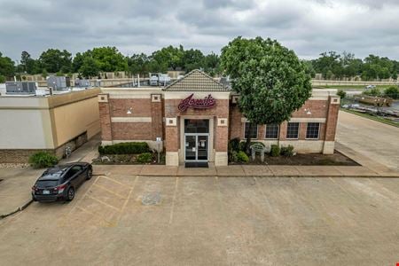 Retail space for Sale at 3823 E 51st St in Tulsa