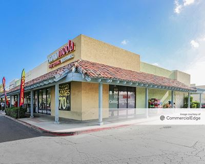San Ysidro Village