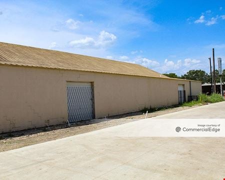 Photo of commercial space at 109 Industrial Blvd in Austin