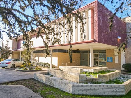 Office space for Sale at 5353 Florida Blvd in Baton Rouge