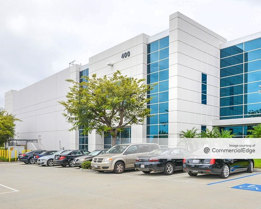 Port Los Angeles Distribution Center - 400 Westmont Drive