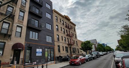 Commercial space for Rent at 187 20th St in Brooklyn