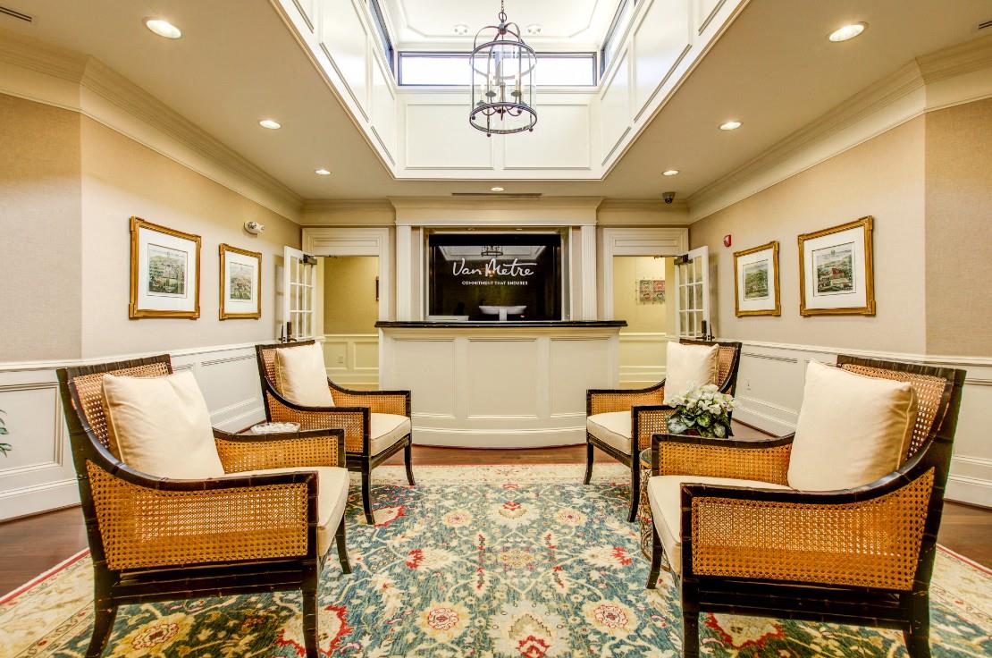 Fairfax Square Mid-Rise