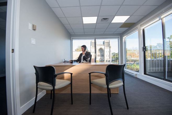 Paramount Executive Centre