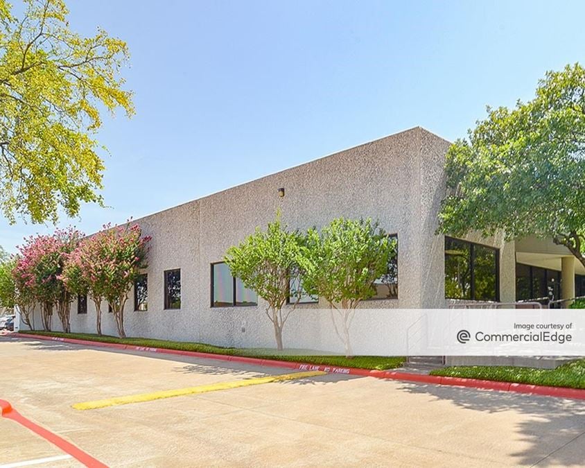 400 & 402 West Bethany Drive & 710 Century Pkwy