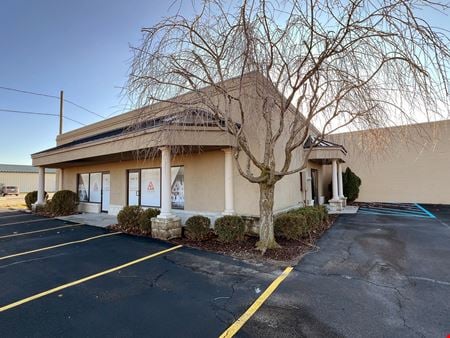 Photo of commercial space at 801, 809 & 810 Ford Street in Maumee