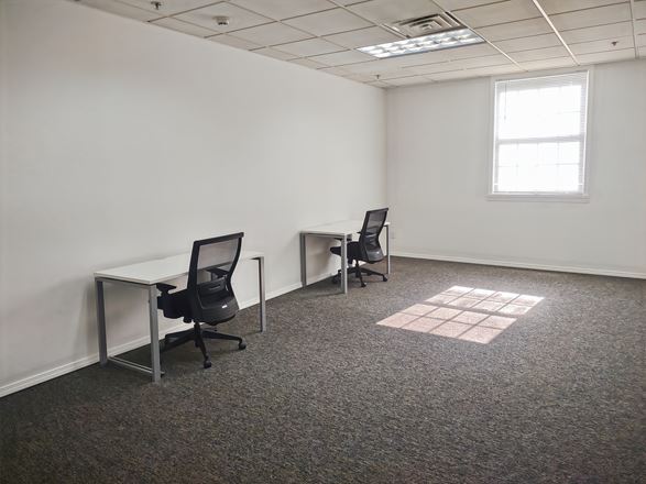 Regus - Branson - W Hwy 76