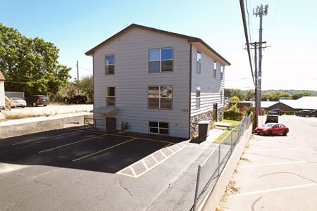 Photo of commercial space at 405 W 34th St in Sioux Falls