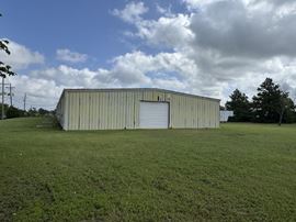 Industrial Facility w/ Dock Loading Near I-30