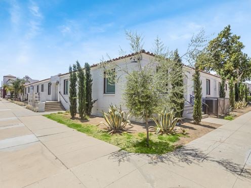 Fully Remodeled 1st Class Office Suites in Downtown