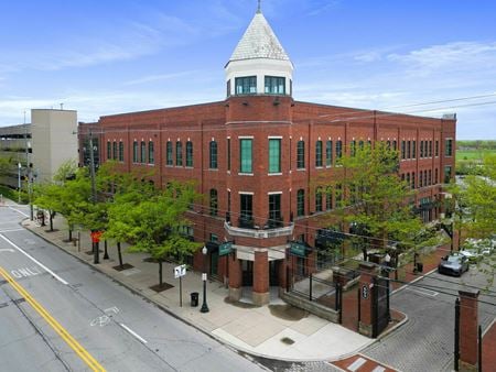 Photo of commercial space at 605 S Front Street in Columbus