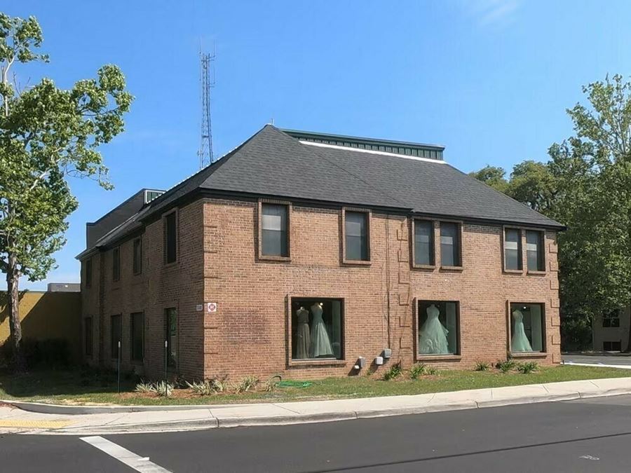 Charming Midtown Retail/Office (Entire 2nd Floor)