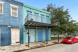 2119 Decatur St