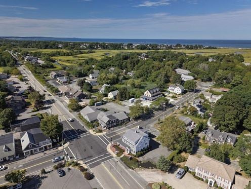 133 Massachusetts 6A