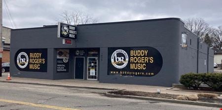 Retail space for Rent at 1939 W Galbraith Rd in Cincinnati