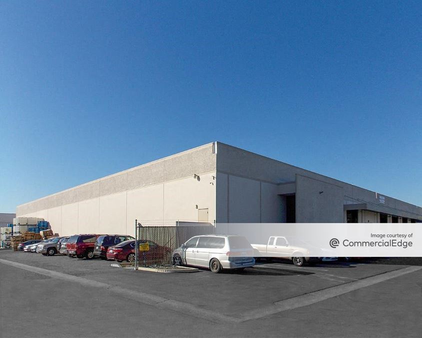 3501 West Segerstrom Avenue, Santa Ana Industrial Space For Lease