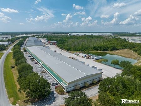 Industrial space for Rent at 5001 Gateway Blvd in Lakeland