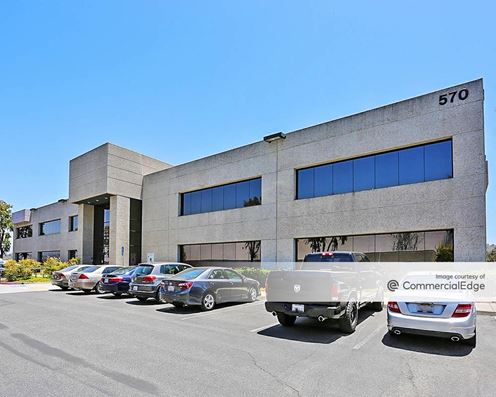 Rancheros Commercial Park