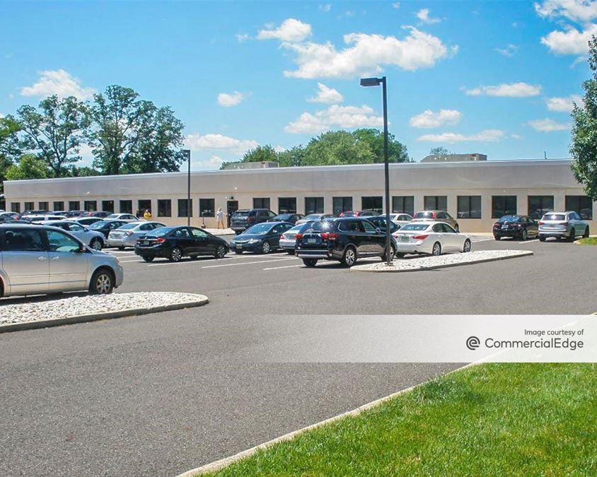 3625 Quakerbridge Road, Trenton, NJ 08619