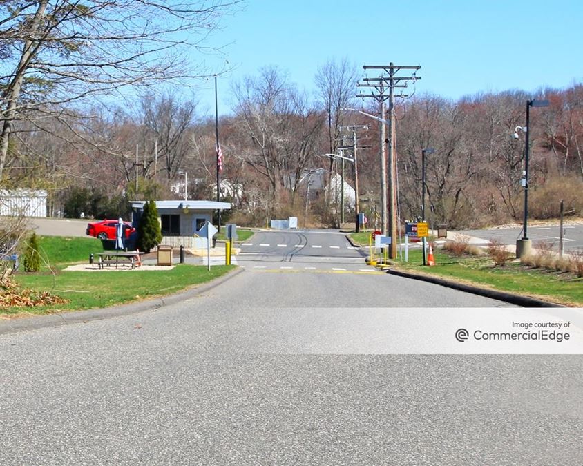 33 Platt Road 33 Platt Road Industrial Building