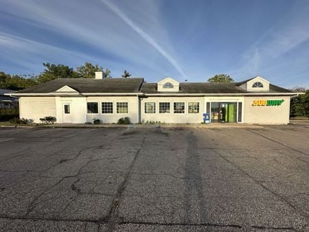 Retail space for Rent at 4104 S Sprinkle Rd in Kalamazoo