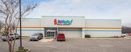 Retail space for Sale at 7457 Airways Blvd in Southaven