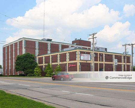 Photo of commercial space at 2150 Kienlen Avenue in St. Louis