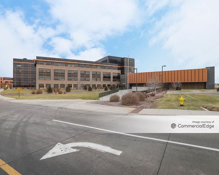 Wells Fargo West Des Moines Campus 800 South Jordan Creek Pkwy