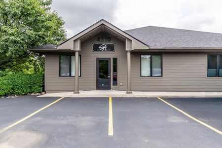 Photo of commercial space at 4310 Flagstaff Cove in Fort Wayne