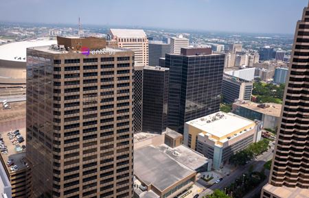 Office space for Rent at 639 Loyola Avenue in New Orleans