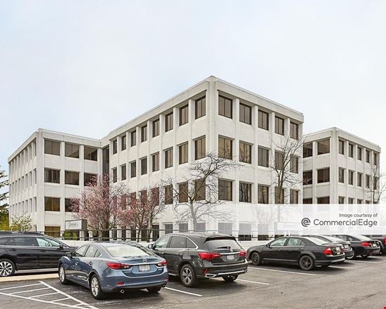 Chagrin Richmond Plaza